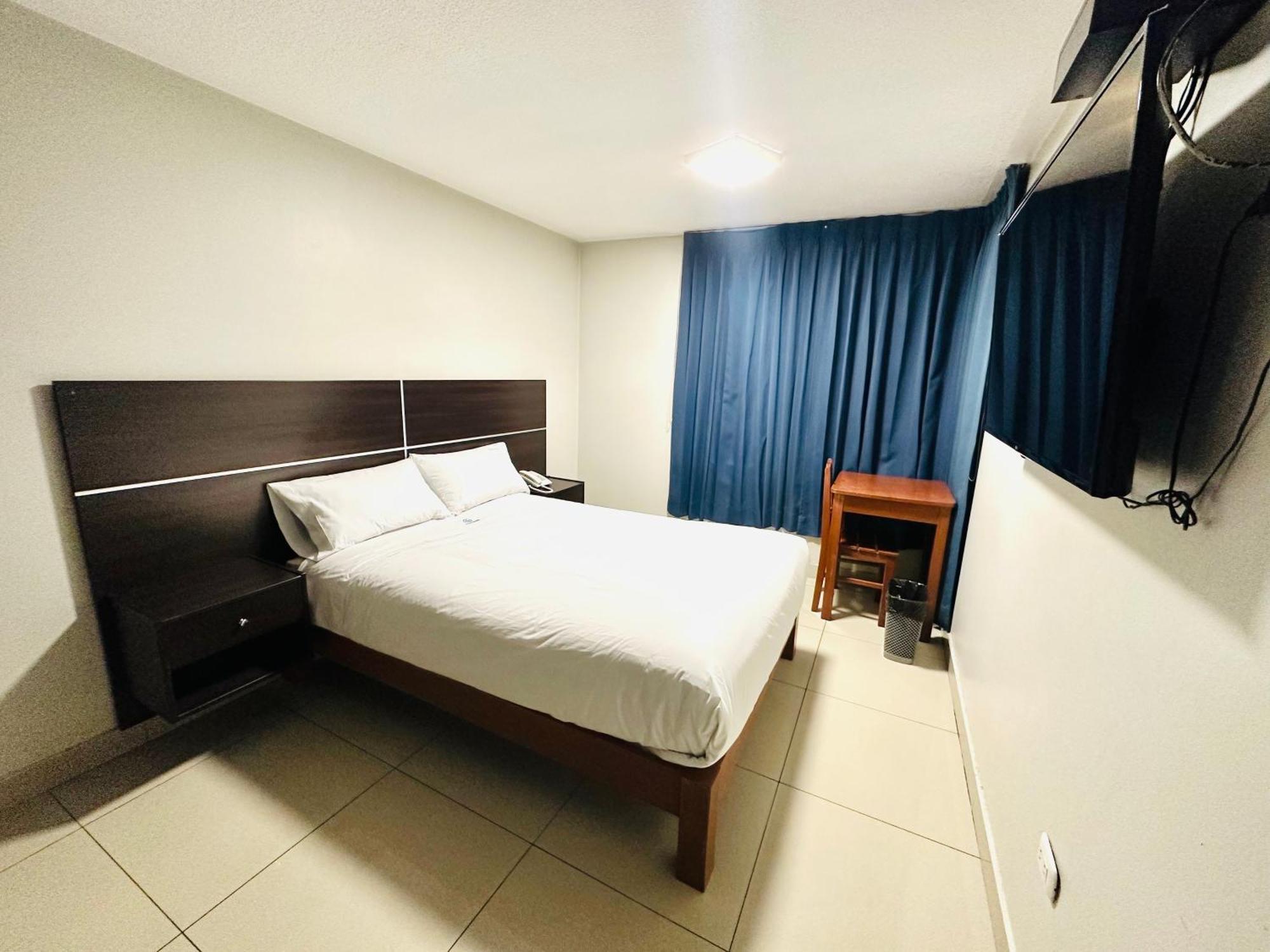 Oq Mirador Classic - Airport Hotell Arequipa Exteriör bild